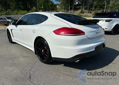 2015 Porsche Panamera 2 from USA, damaged, VIN WP0AA2A70FL002251